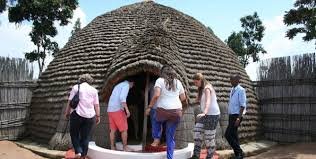 8 Days Congo Gorilla Trekking - King Palace Nyanza - Rwanda Safaris